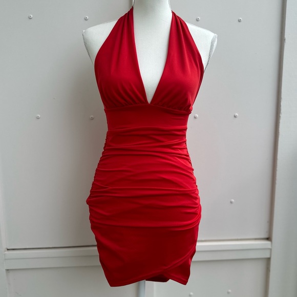 Gorgeous Red Halter Dress - Picture 1 of 7